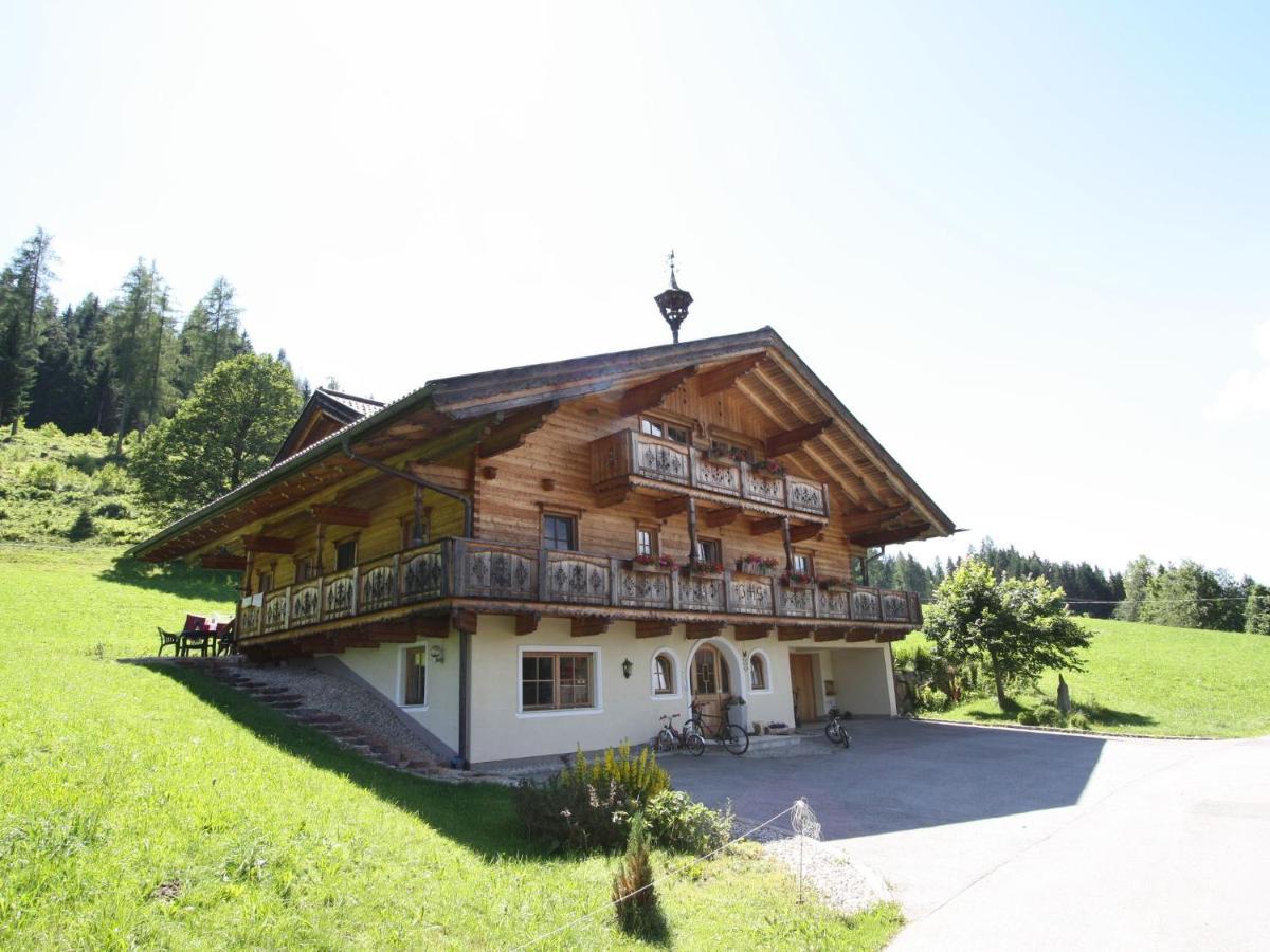 Villa On A Courtyard Near The Ski Area In Salzburg 이븐임포구아 외부 사진